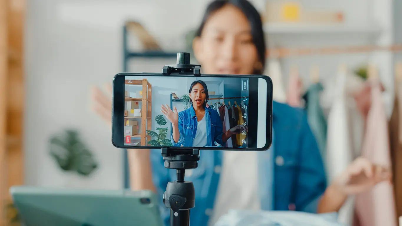 Influencer Marketing
